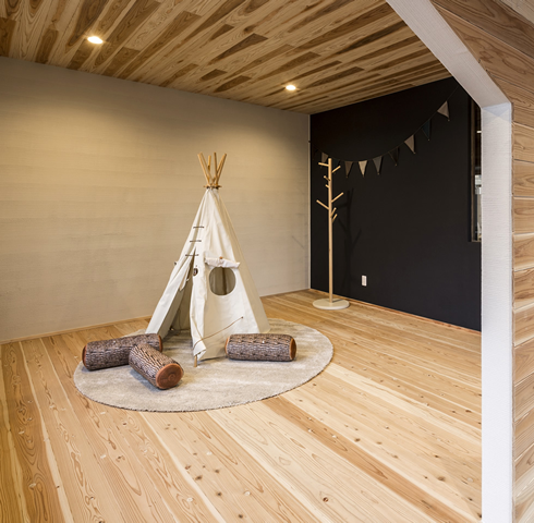 motwood studio